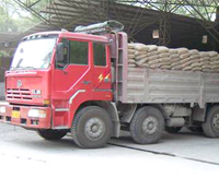 整装待发的水泥产品